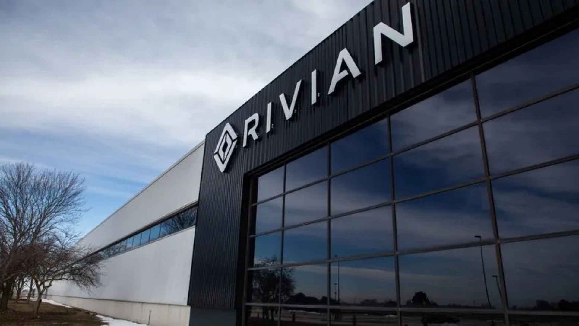Titel: Rivian eröffnet neues KI-Zentrum in London für autonome Fahrtechnologien
