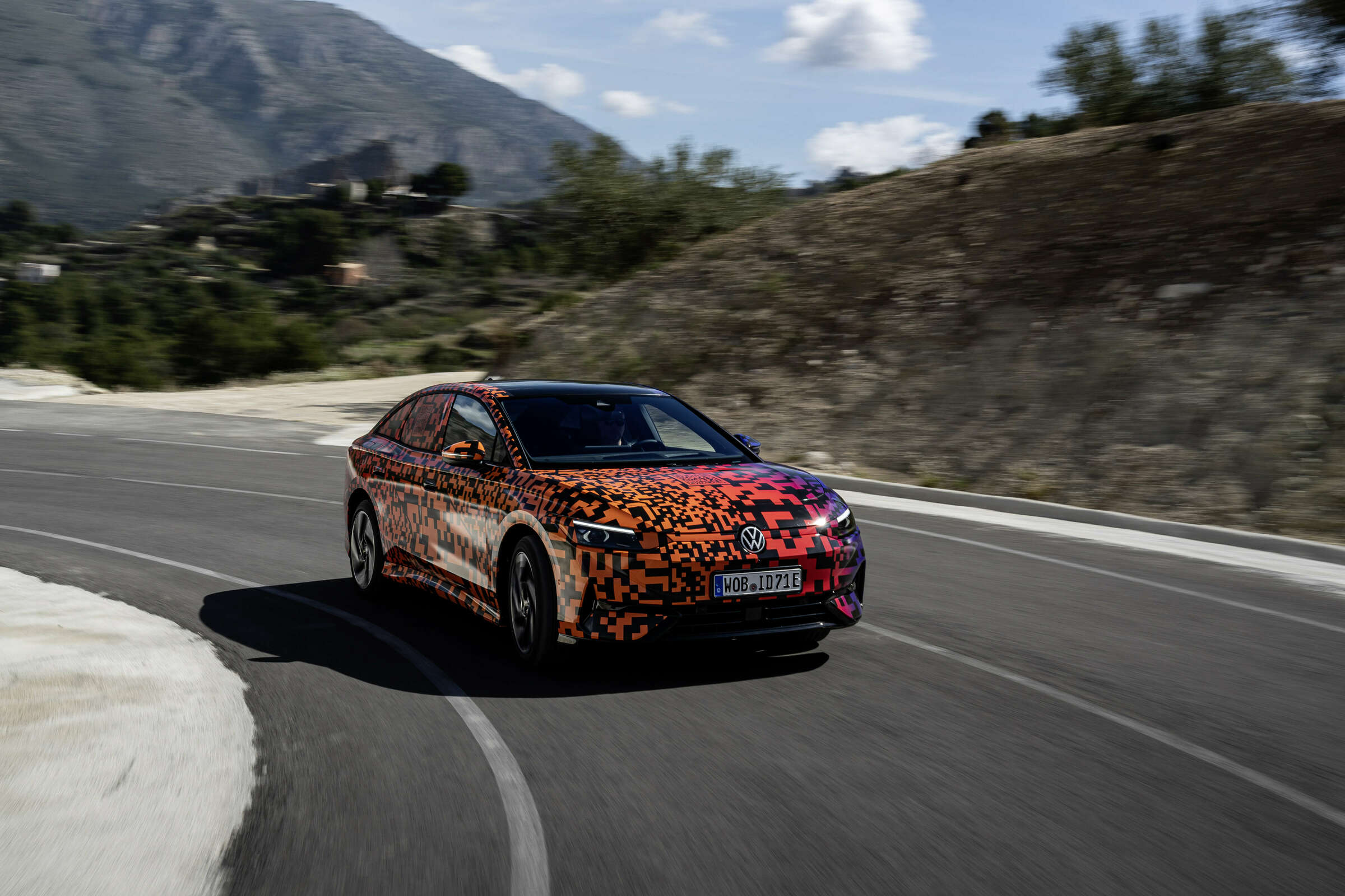 Weitere Details zum neuen Volkswagen ID.7 - Weltpremiere am 17. April 2023!