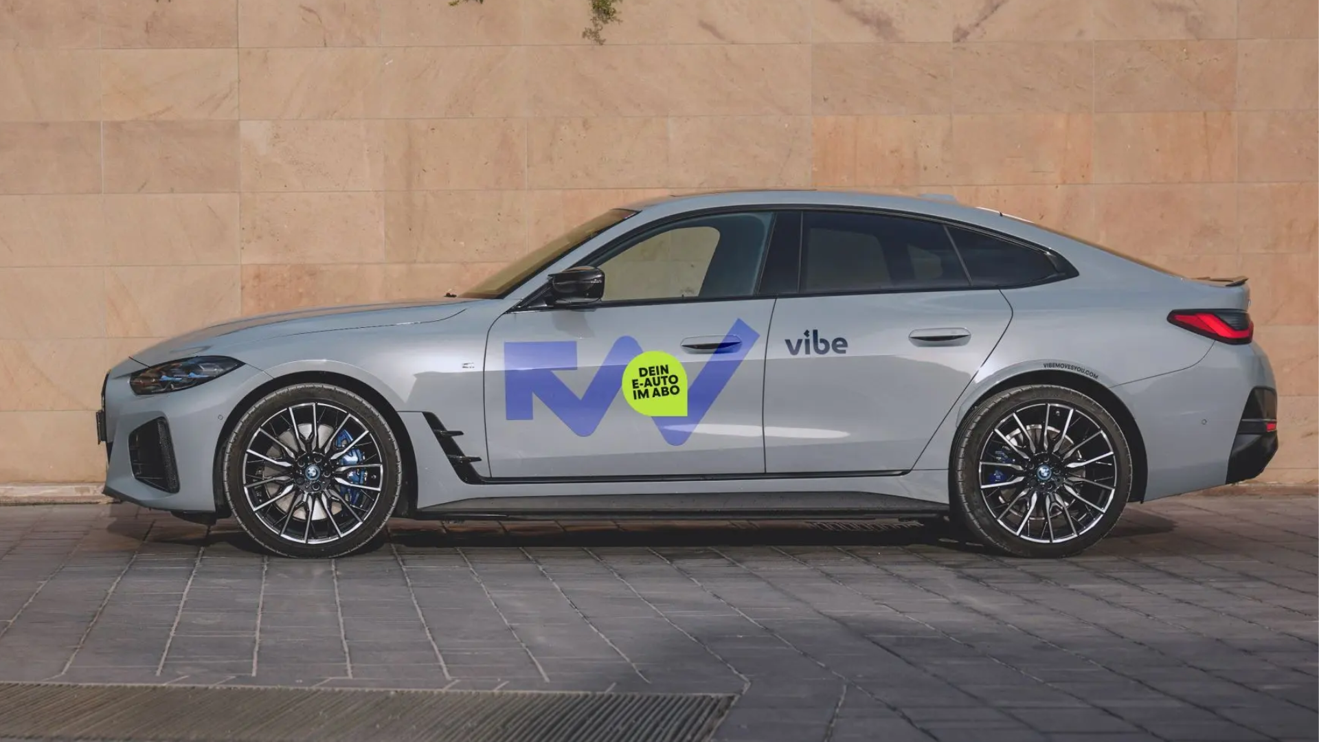 Gebrauchte E-Autos im Abo: Revibe startet in Deutschland