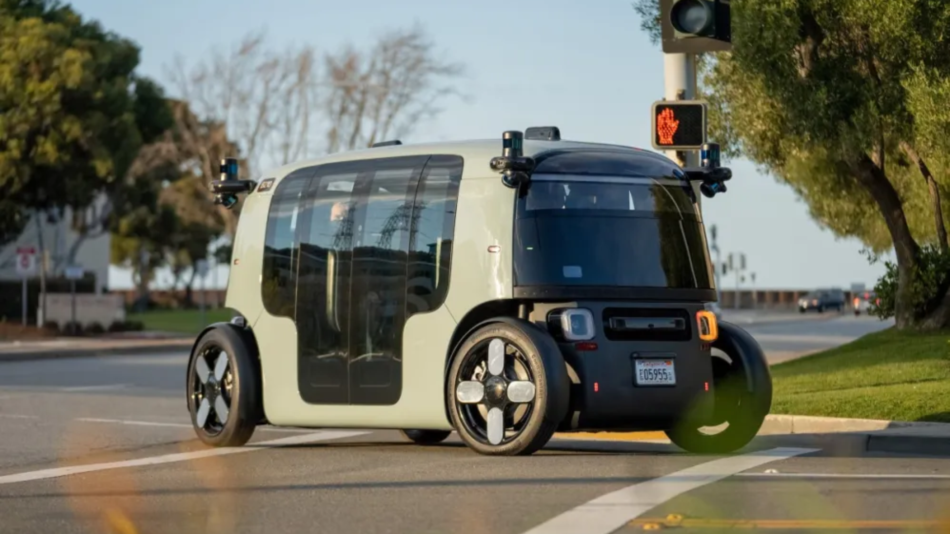 Zoox erhält US-Zulassung für fahrerlosen Robotaxi-Service
