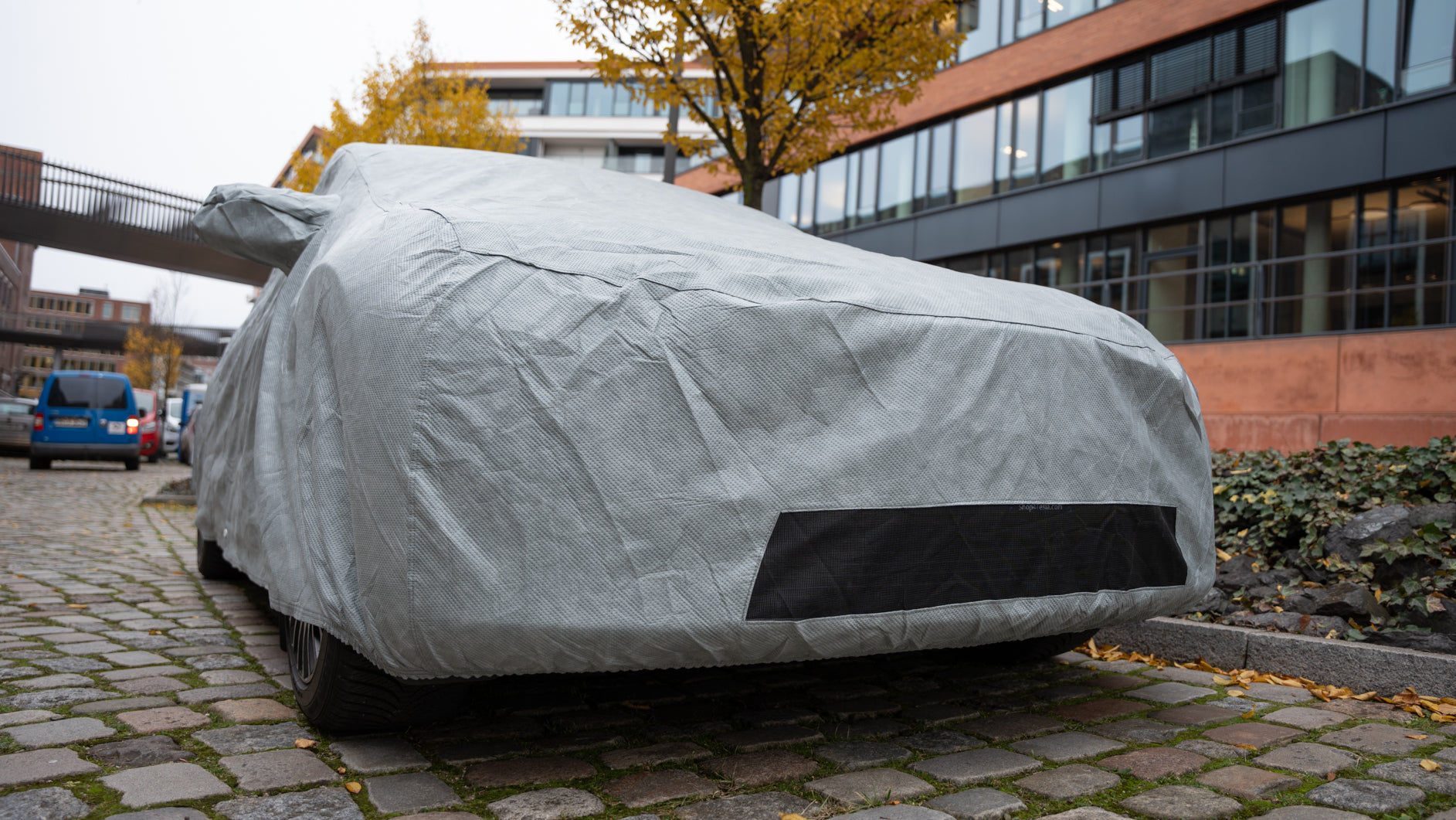 2befair cover tarpaulin for the Tesla Model 3
