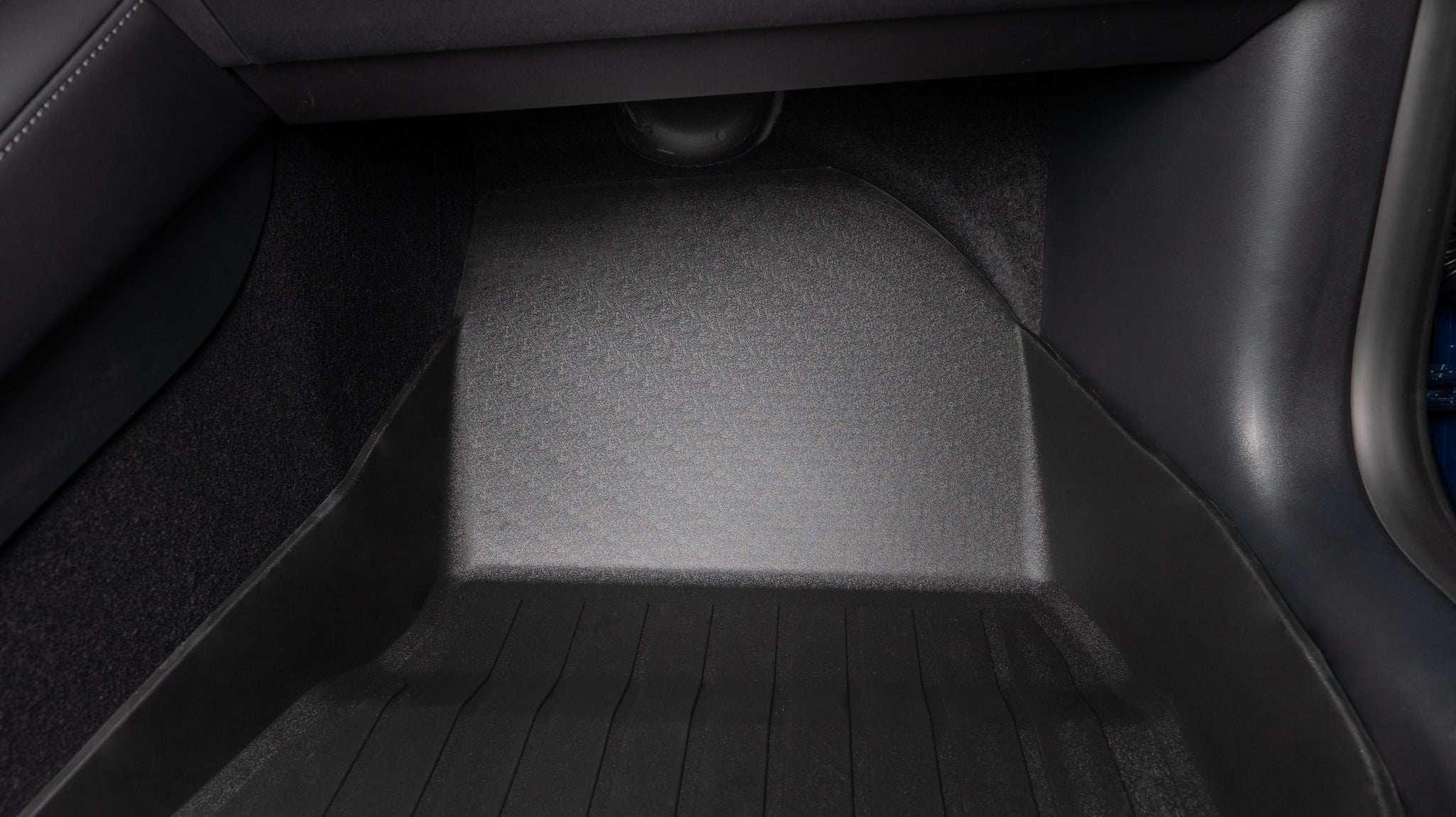 Kompletny zestaw dywaników gumowych 2befair do modelu Tesla 3
