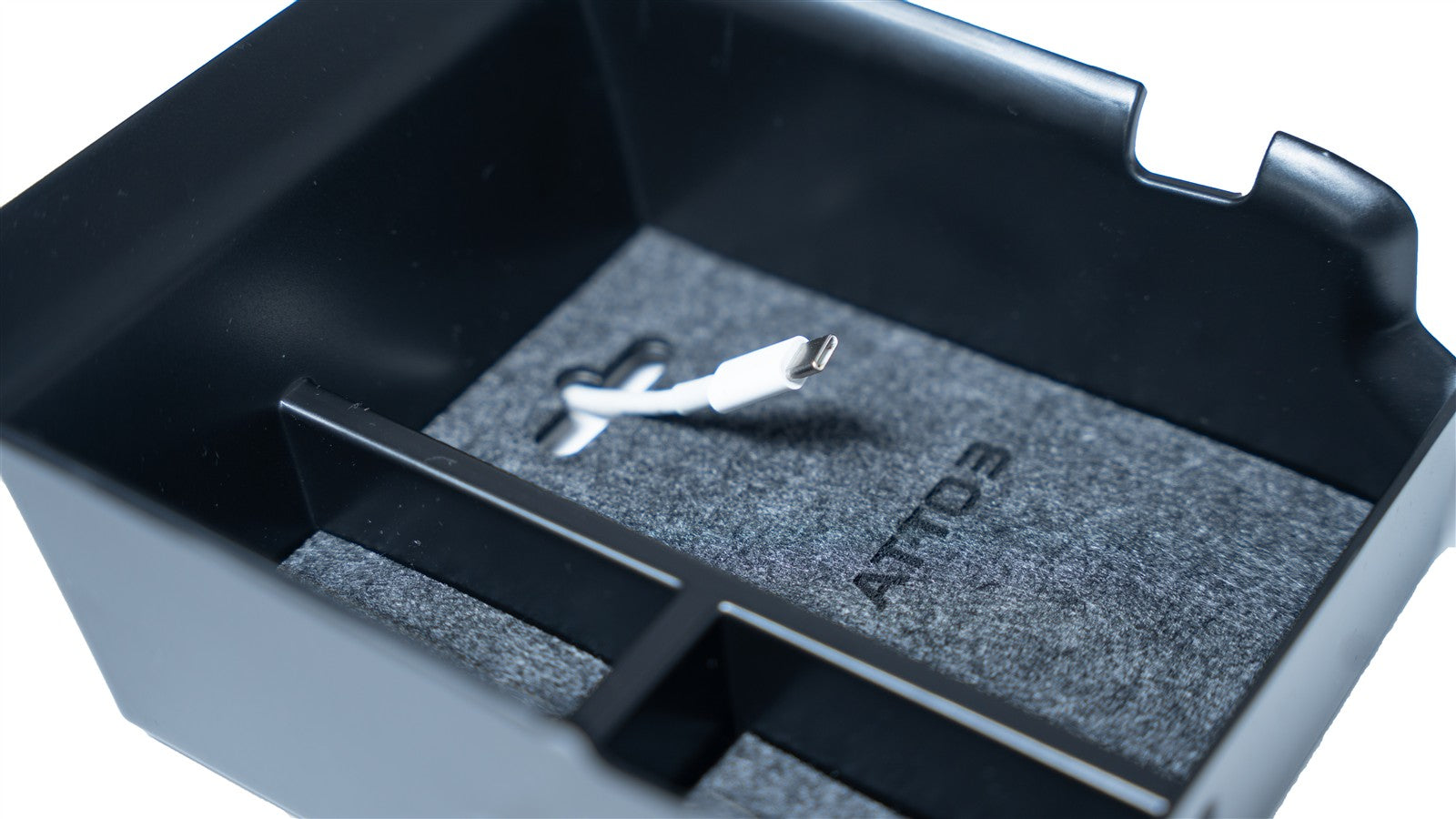 Organizer box for the armrest of the BYD Atto 3