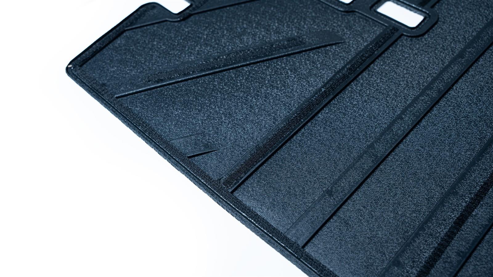 Protective mats for the back of the rear seats for the BYD Atto 2
