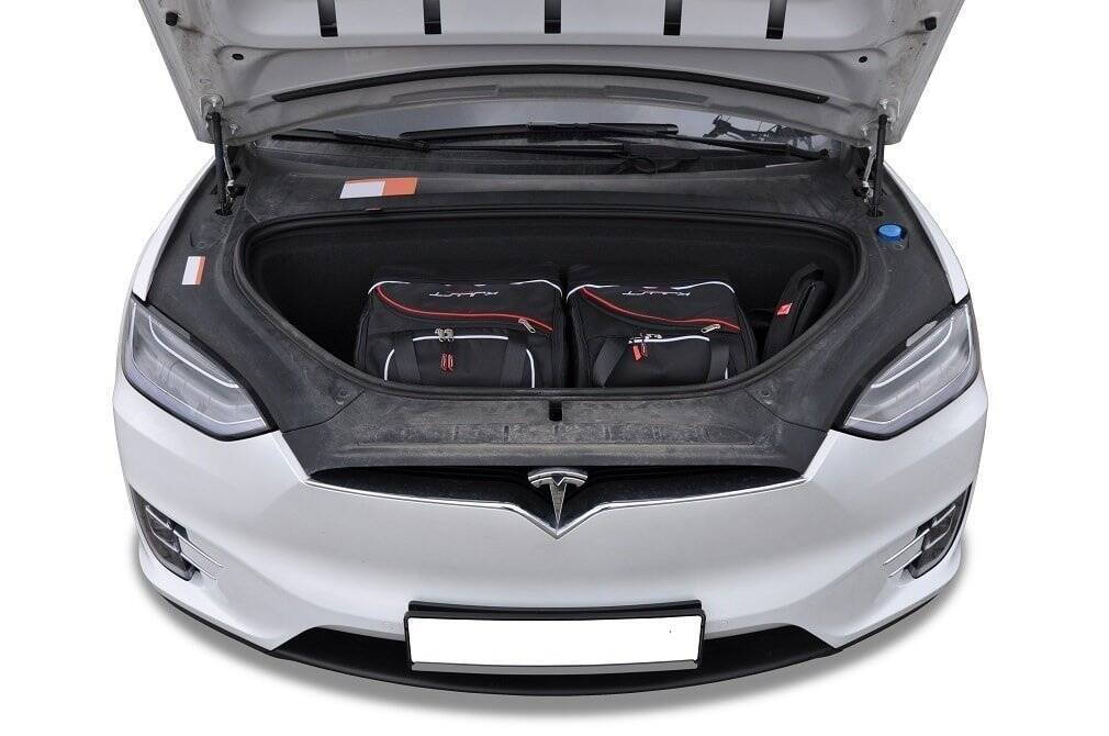 Kjust Frunk-Taschen im Frunk des Tesla Model X