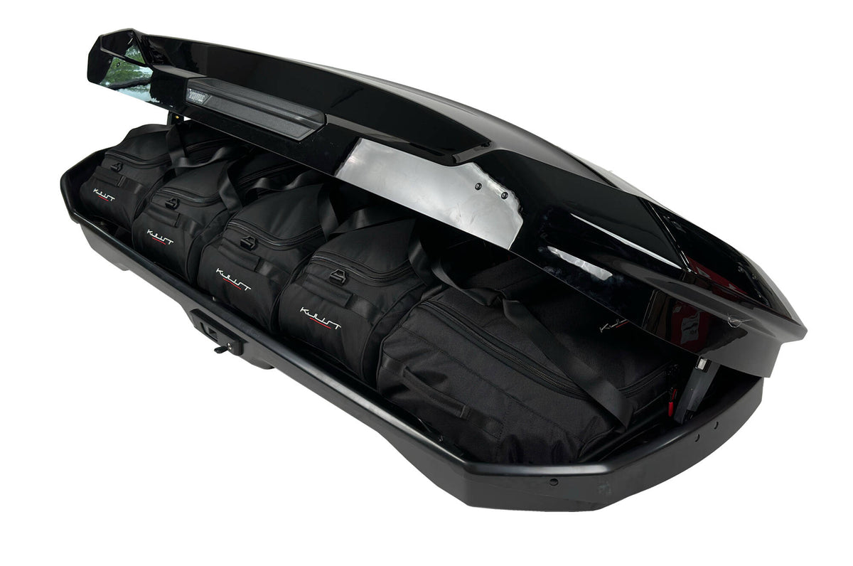 Kjust Taschenset in der Thule Motion 3 XL Low Dachbox