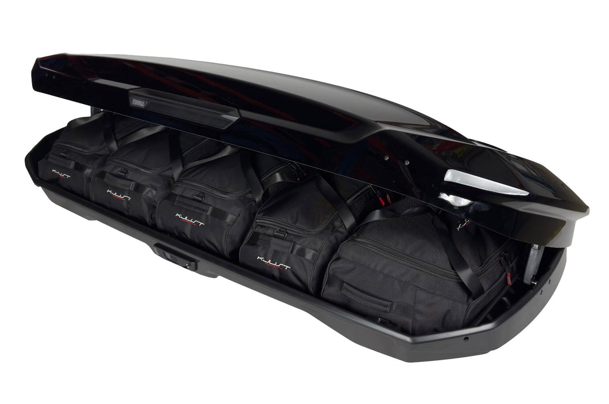 Kjust Taschenset in der Thule Motion 3 XXL Low Dachbox