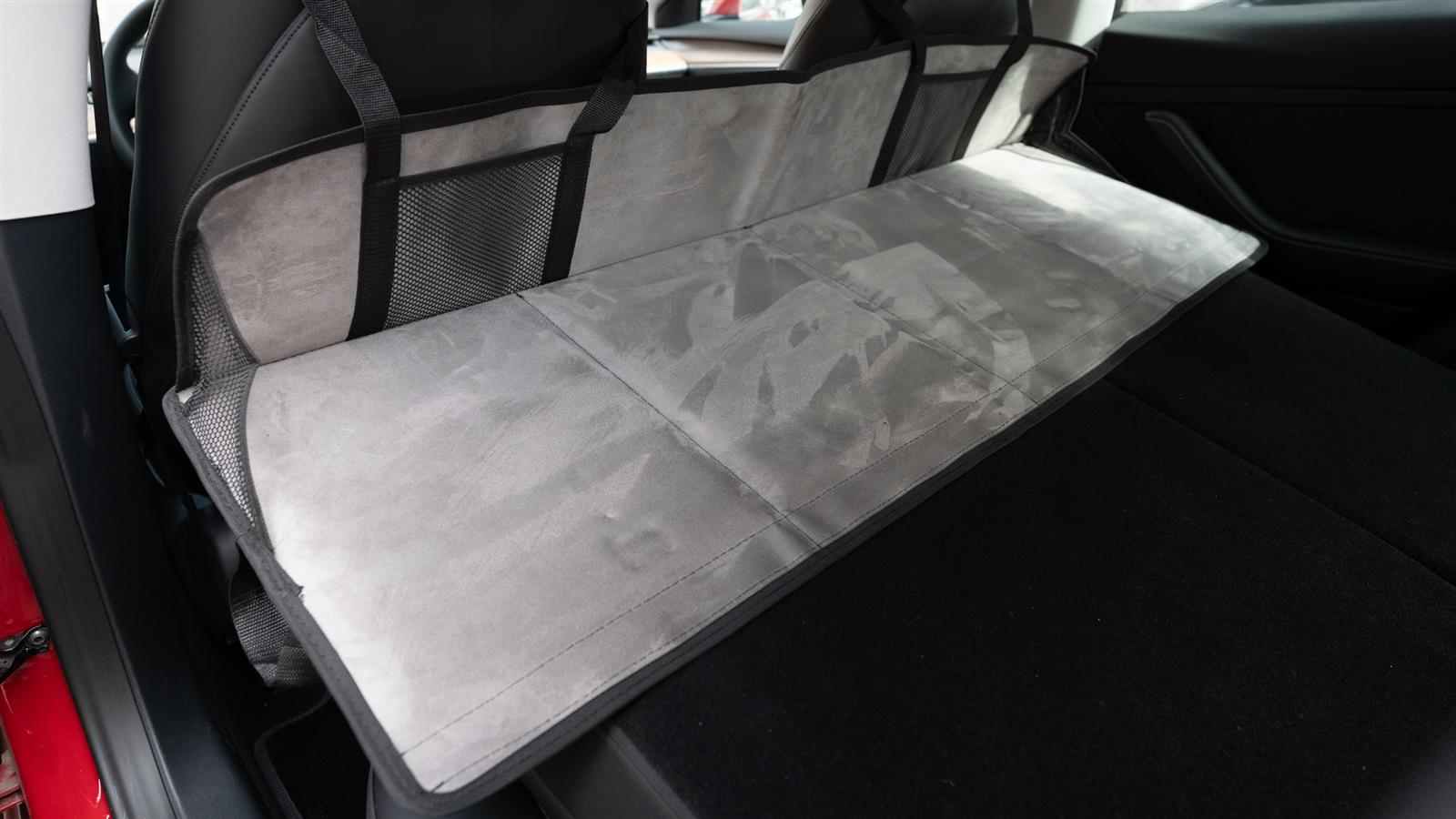 Property for mattresses for the Tesla Model 3/Y