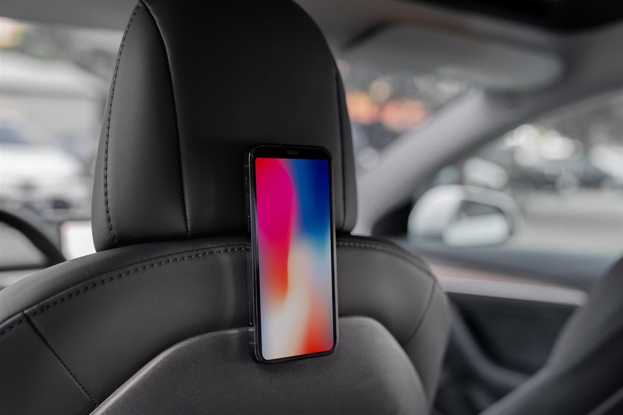 MagSafe Handyhalterung für die Rücksitze des Tesla Model 3/Y