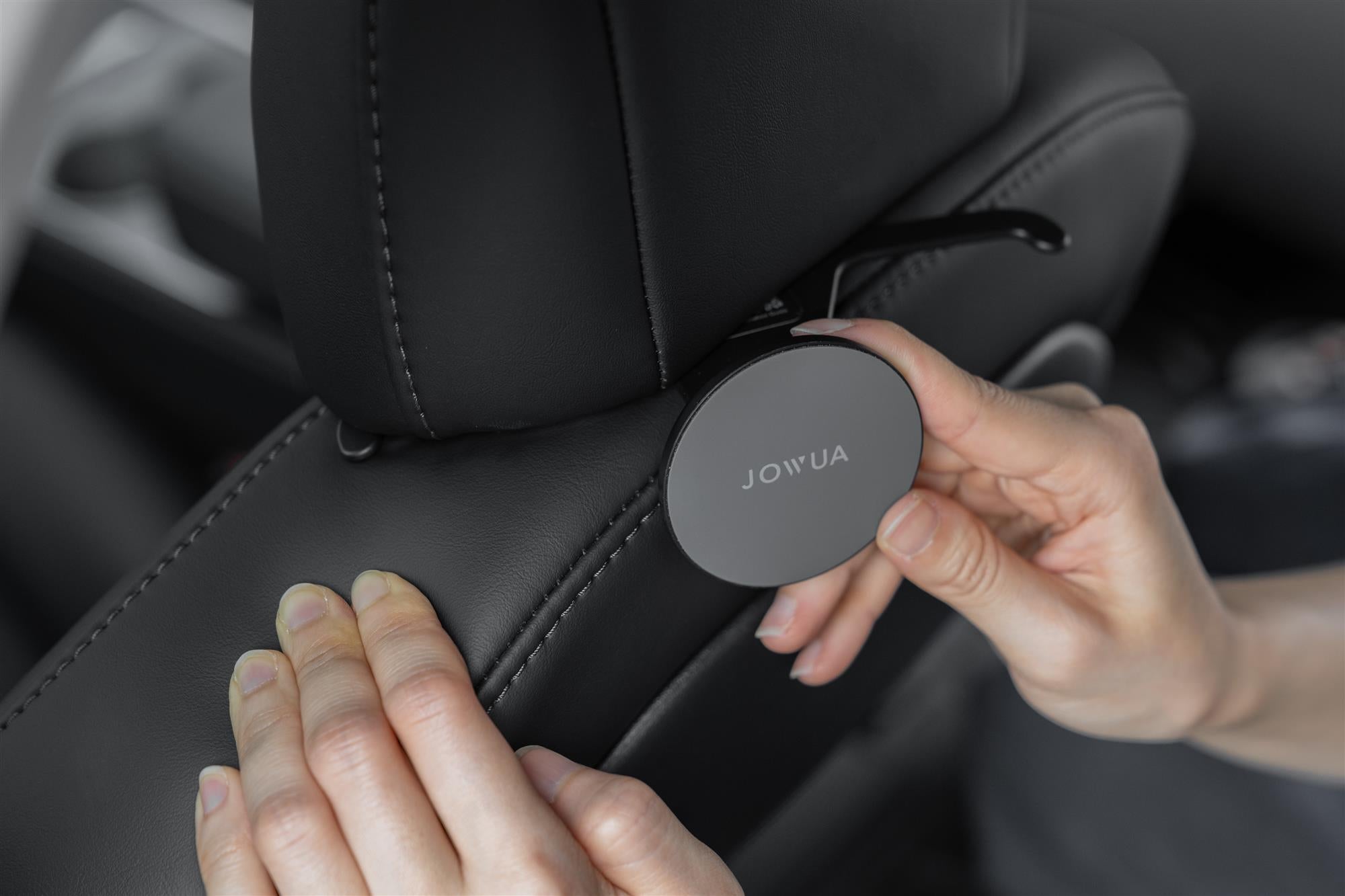 MagSafe Handyhalterung für die Rücksitze des Tesla Model 3/Y