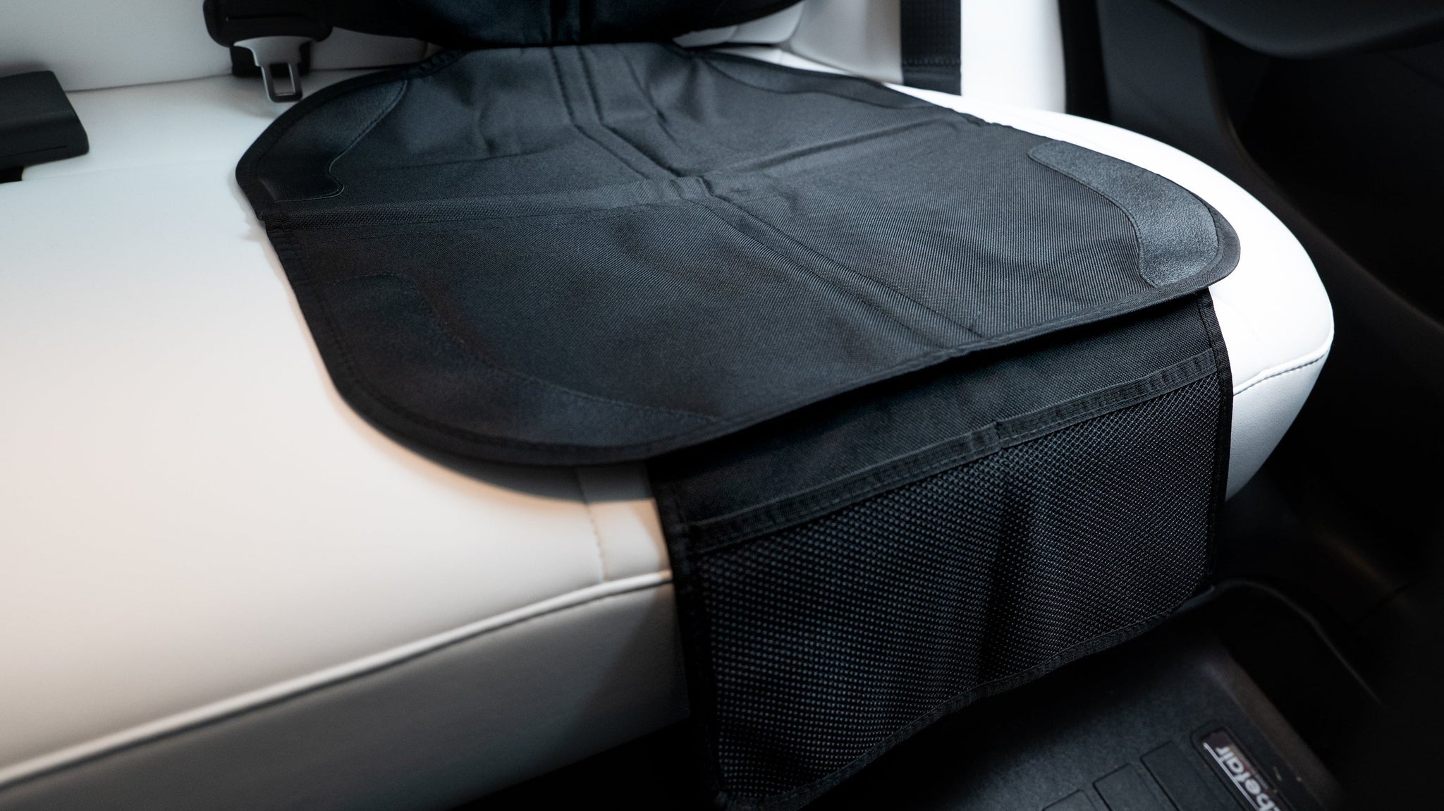 Kindersitzunterlage für das Tesla Model 3/Y