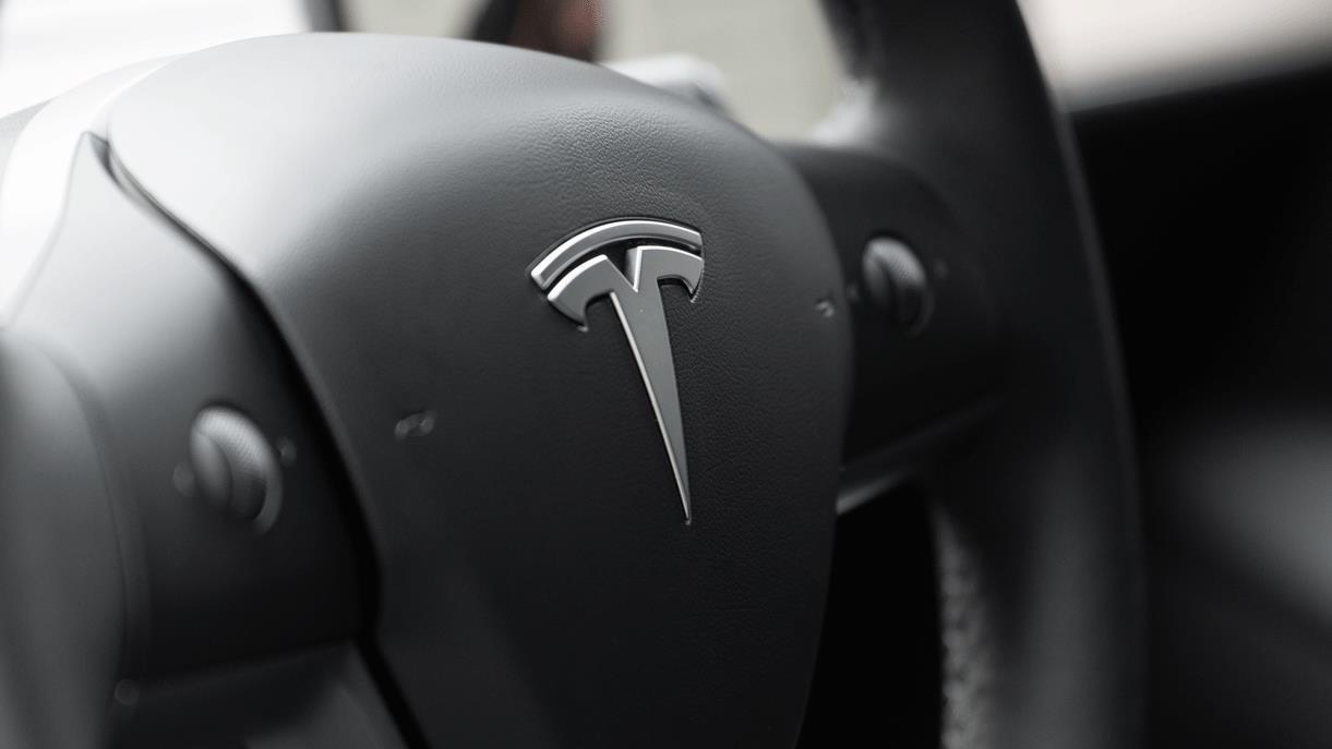 Logo emblems in black for the Tesla Model 3