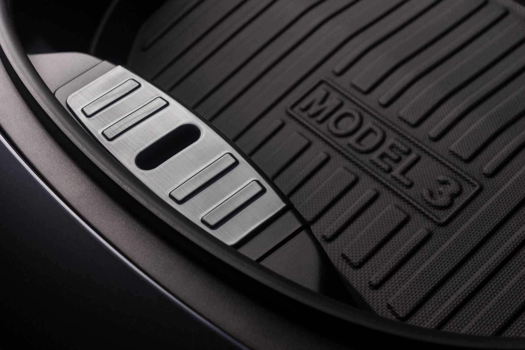 Ochronny Frunk (przedni bagażnik) dla Tesli Model 3