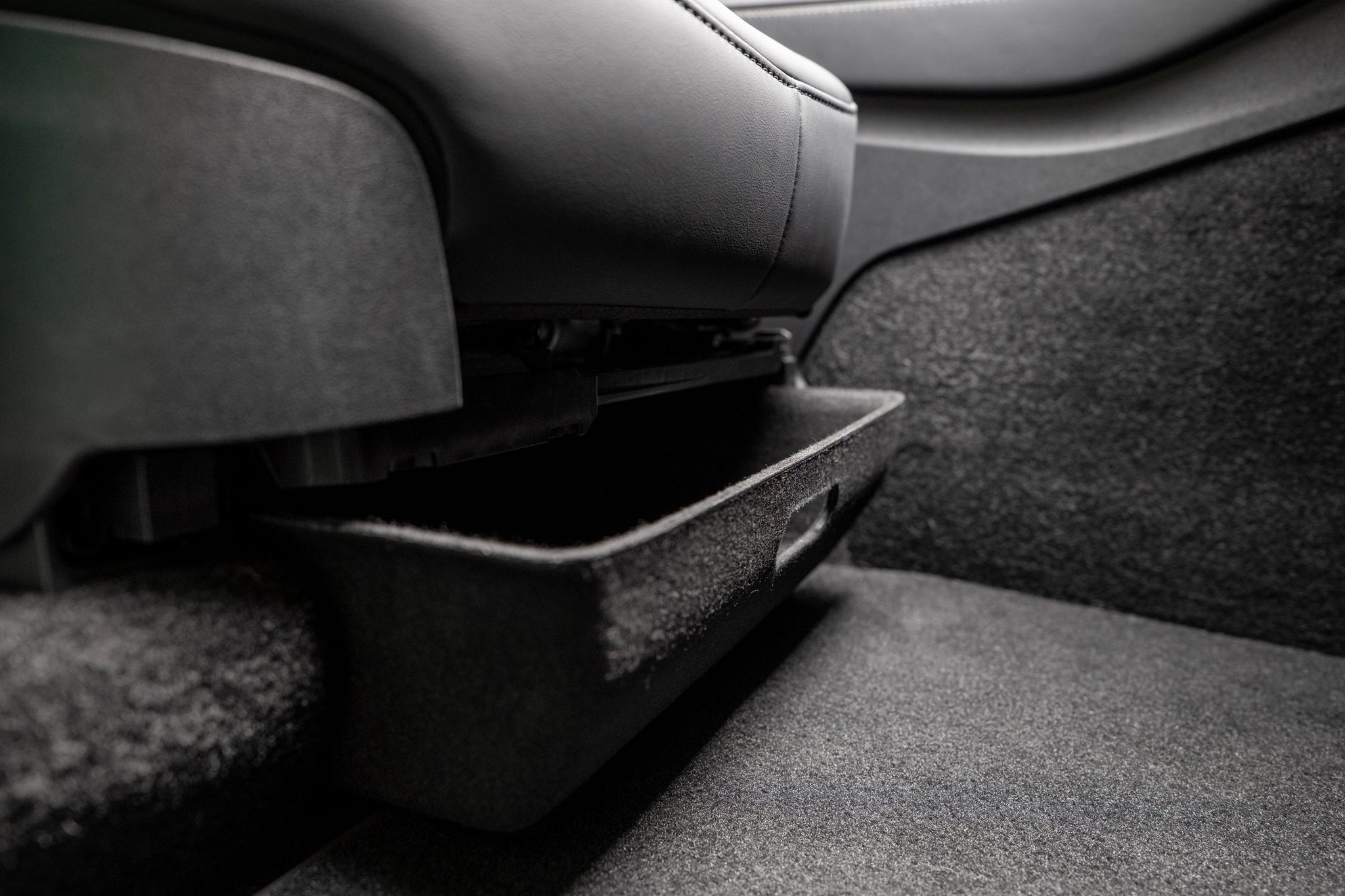 Seat organizer box for the Tesla Model Y
