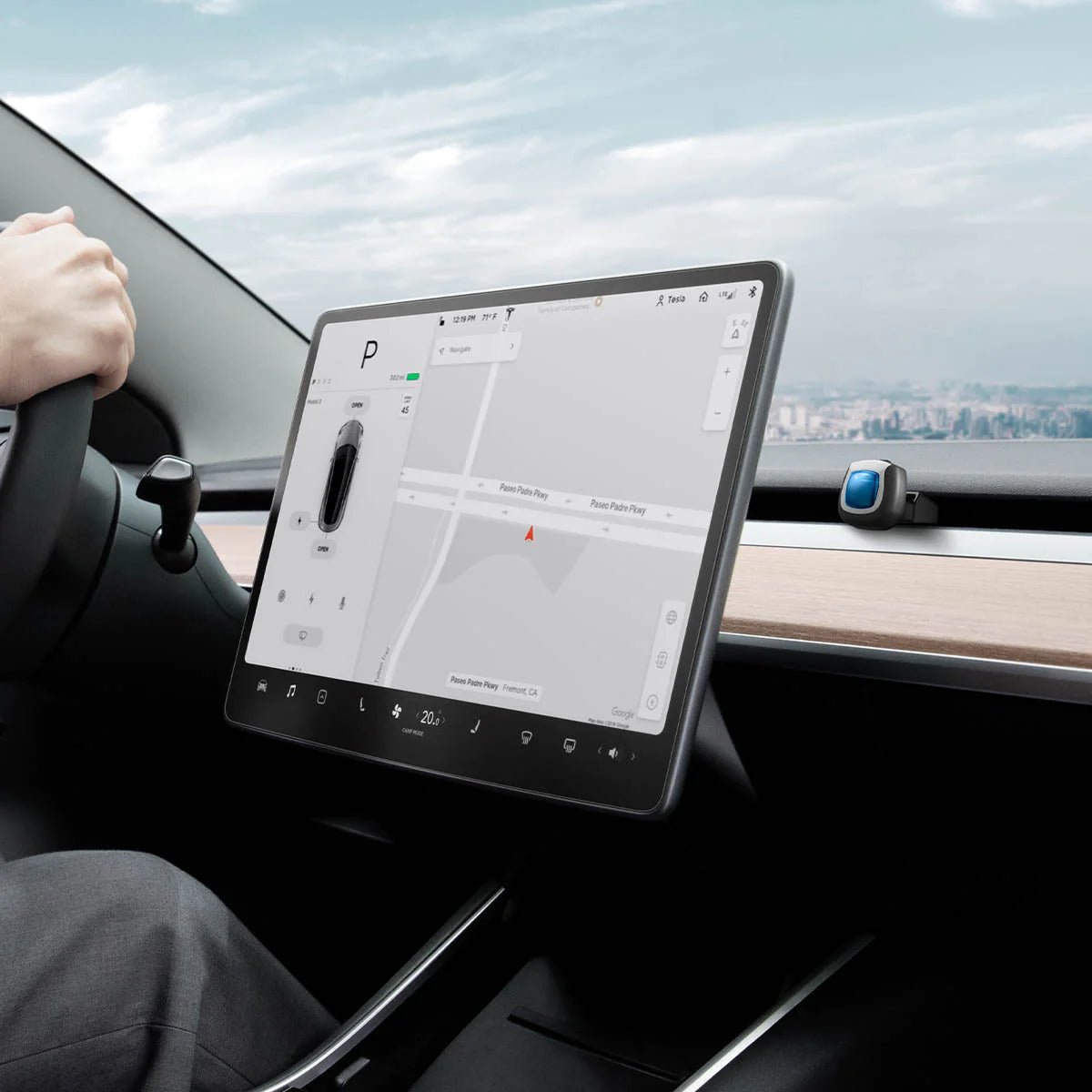 Spigen adapter for air fresheners for the Tesla Model 3/Y
