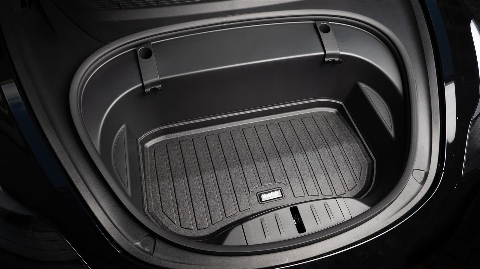 Taschenhaken für den Frunk des Tesla Model 3